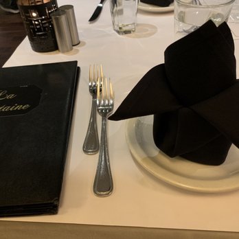 La Fontaine Restaurant - Table setting- love white table cloth places! - French Near Me - Mountain View, California La Fontaine Restaurant - Table setting- love white table cloth places! - French Near Me - Mountain View, California