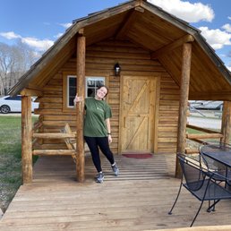 Camper cabin! Camper cabin!