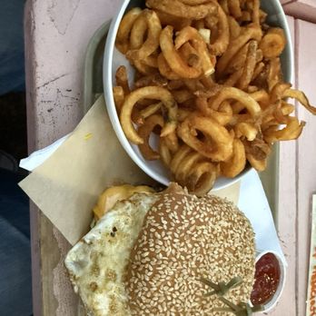 Hold Out Brewing - Brewpubs Near Me - Austin, Texas