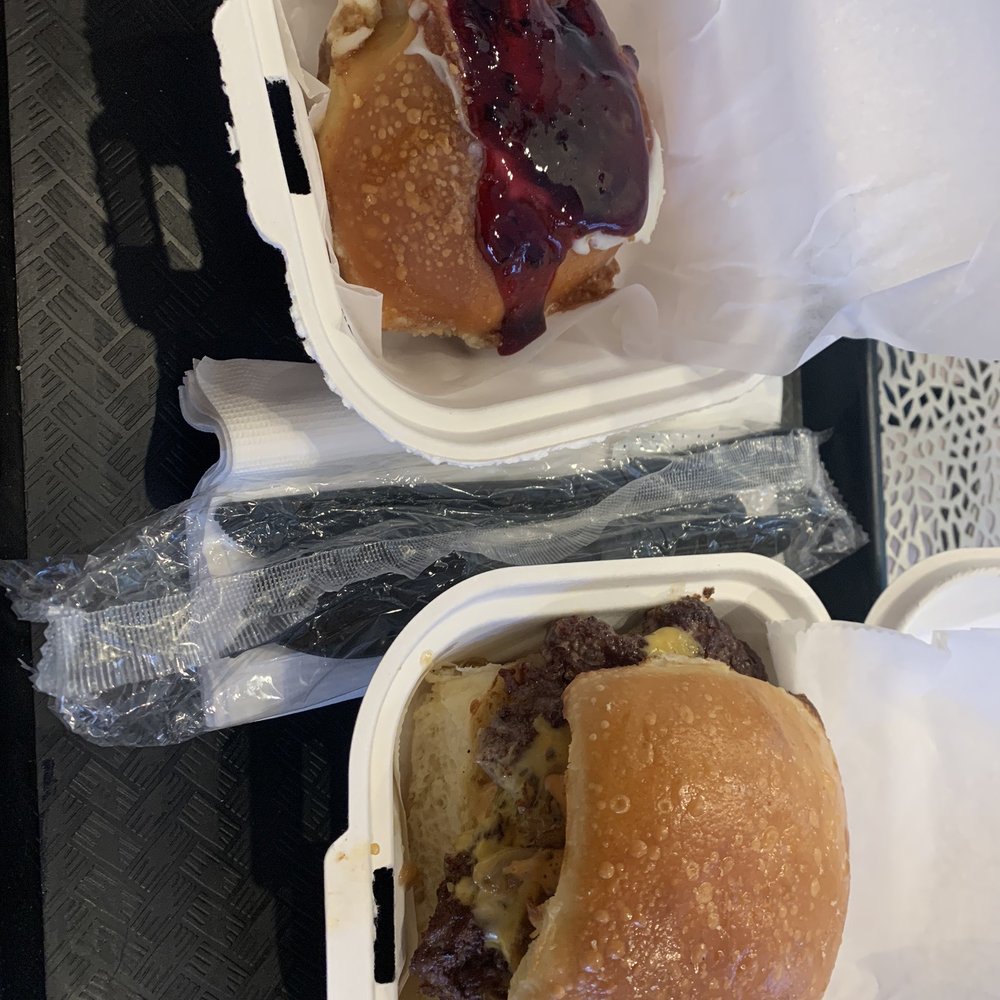 Huda - Smash Burger and Milk Bun - Sandwiches Near Me - Philadelphia, Pennsylvania Huda - Smash Burger and Milk Bun - Sandwiches Near Me - Philadelphia, Pennsylvania