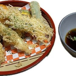 Donburi - Assorted Tempura