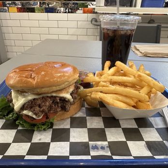 Stackers Burger - Burgers Near Me - Rio Rancho, New Mexico