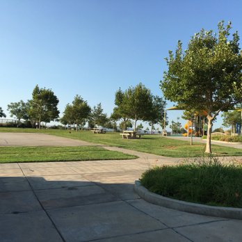 Holleigh Bernson Memorial Park - Parks Near Me - Los Angeles, California