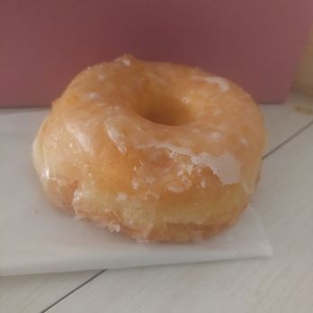 Rocky's Donut House - Big fluffy glazed donut - Donuts Near Me - Lemoore, California Rocky's Donut House - Big fluffy glazed donut - Donuts Near Me - Lemoore, California