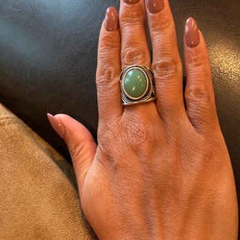 Luxe Nails and Spa - Nail Salons Near Me - Manassas, Virginia