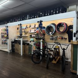 Ski Valley Bike, Board, Ski & Skate