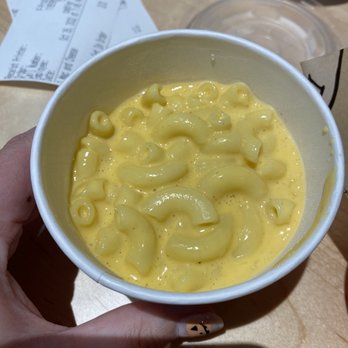 Dave's Hot Chicken - Mac & Cheese - Chicken Shop Near Me - Columbus, Ohio