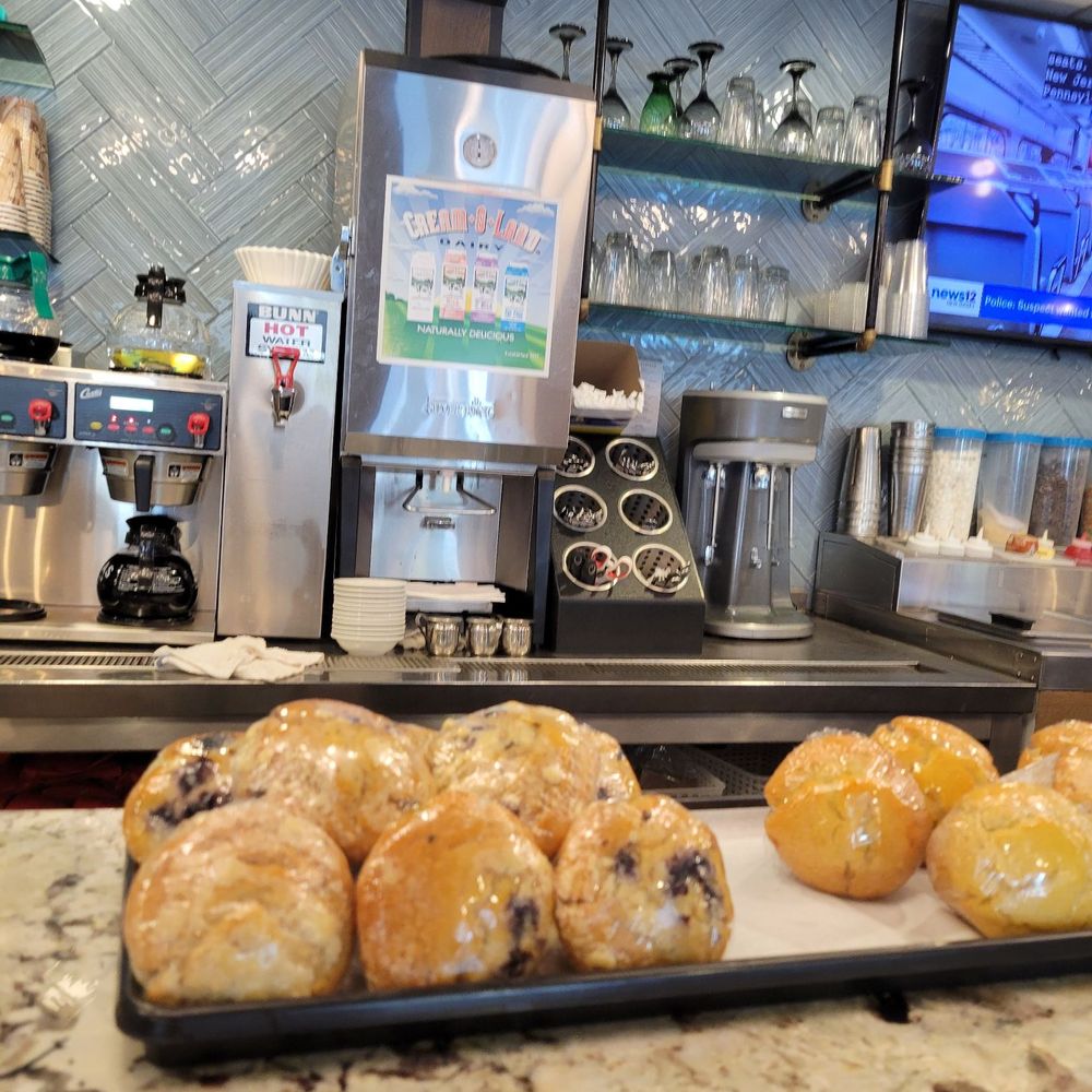 The Allwood Diner - Inside - Diners Near Me - Clifton, New Jersey