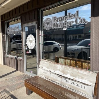 Branded Burger - Outside - Burgers Near Me - Midlothian, Texas