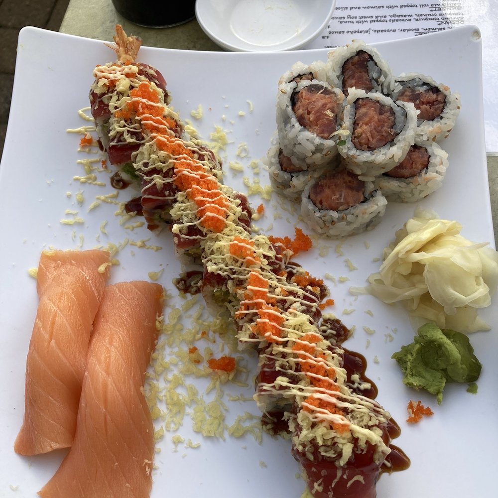 Kai Sushi - South Loop - Ocean Roll and Spicy Tuna Roll - Sushi Bars Near Me - Chicago, Illinois Kai Sushi - South Loop - Ocean Roll and Spicy Tuna Roll - Sushi Bars Near Me - Chicago, Illinois