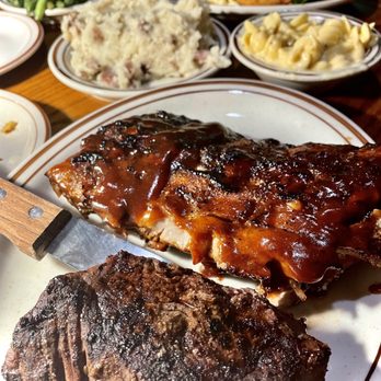 The Hickory House - Ribs and steak - Steakhouses Near Me - Gahanna, Ohio