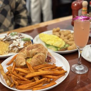 Roosters On The River on Yelp