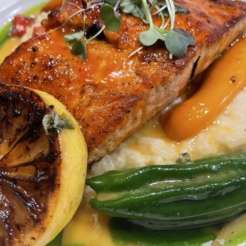 Entourage - Orange basil salmon - American Near Me - Downers Grove, Illinois