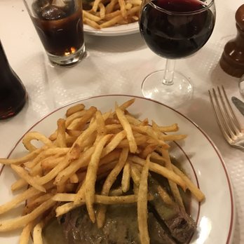 Le Relais de l'Entrecôte - Steakhouses Near Me - Paris, 75 Le Relais de l'Entrecôte - Steakhouses Near Me - Paris, 75