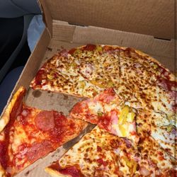 Rocky's Pizza - Pizza
