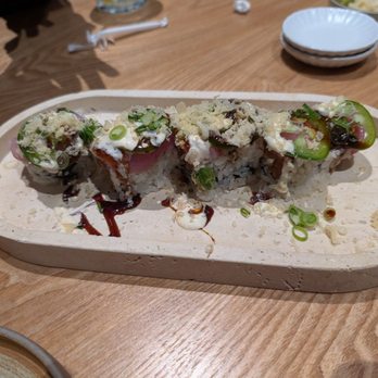 Hello Temaki - Crunch time - Sushi Bars Near Me - Elk Grove, California