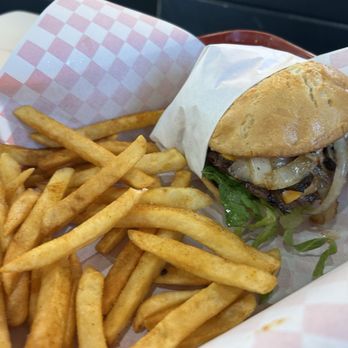 Fabulous Burgers - Mushroom burger - Burgers Near Me - Bakersfield, California Fabulous Burgers - Mushroom burger - Burgers Near Me - Bakersfield, California