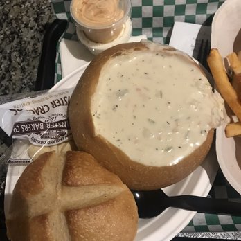 Pike Place Chowder - Pacific Place - New England Claim Chowder - Seafood Near Me - Seattle, Washington Pike Place Chowder - Pacific Place - New England Claim Chowder - Seafood Near Me - Seattle, Washington