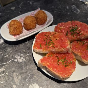 Barrafina - Bruschetta & arancini - Spanish Near Me - London, XGL Barrafina - Bruschetta & arancini - Spanish Near Me - London, XGL
