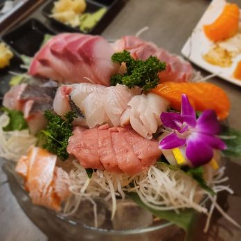 Sushi Hon - 30 piece sashimi plate - Sushi Bars Near Me - Los Angeles, California Sushi Hon - 30 piece sashimi plate - Sushi Bars Near Me - Los Angeles, California