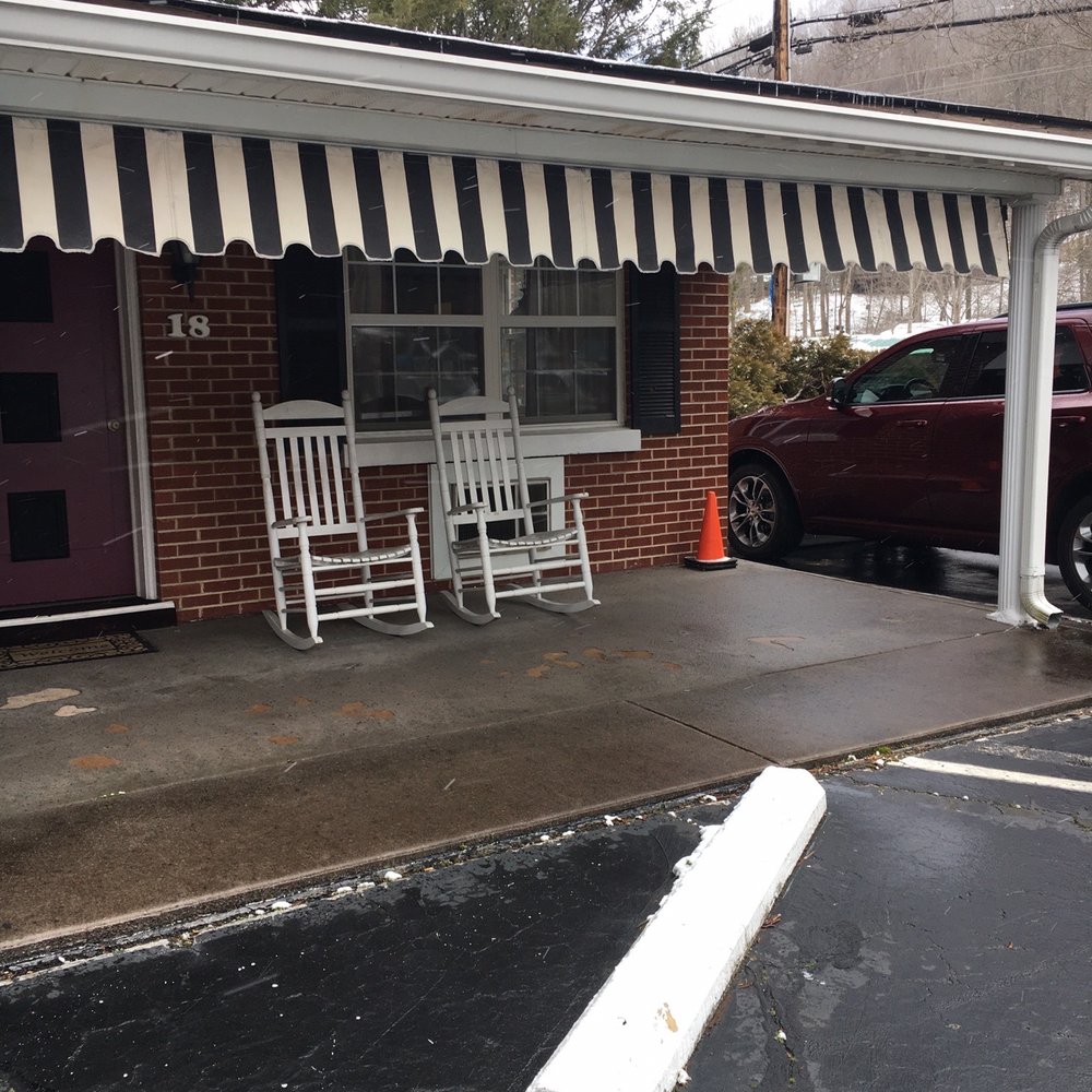Five Star Inn - Hotels Near Me - Maggie Valley, North Carolina Five Star Inn - Hotels Near Me - Maggie Valley, North Carolina