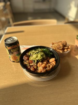 Ali'i Hawaiian Grill by null