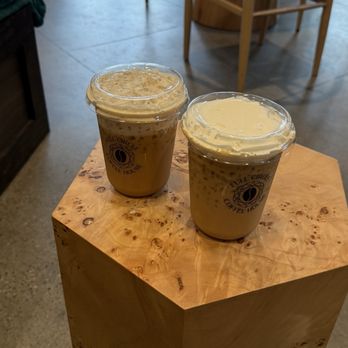 Full Circle Coffee House - Salted caramel latte with brown sugar cold foam - Coffee & Tea Near Me - Yuba City, California
