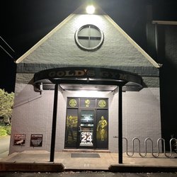Gold's Gym - Front entrance