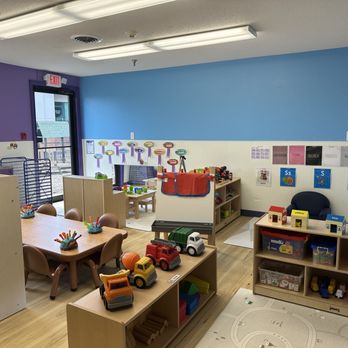 O2B Kids Bluestone - Child Care & Day Care Near Me - St Charles, Missouri O2B Kids Bluestone - Child Care & Day Care Near Me - St Charles, Missouri