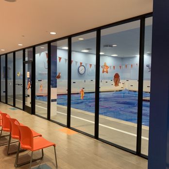 Water Wings Swim School - Swimming Lessons/Schools Near Me - Encino, California