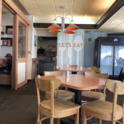 Village Inn - Seating