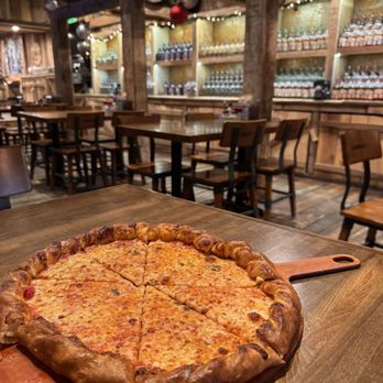 Bob & Tony's Pizza - Cheese pizza - Pizza Near Me - Estes Park, Colorado