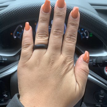 Cosmo Beauty Bar - SC17 dip by Yoyo 3 - Nail Salons Near Me - Washington, DC, District of Columbia