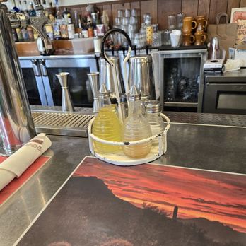 Dove's Luncheonette - Southern Near Me - Chicago, Illinois Dove's Luncheonette - Southern Near Me - Chicago, Illinois