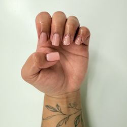 Solei Nail Bar - Simple but yet so cute! Beautiful nails done by Thuan