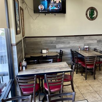 Taqueria Potrillos - Tables indoors - Mexican Near Me - Camarillo, California Taqueria Potrillos - Tables indoors - Mexican Near Me - Camarillo, California