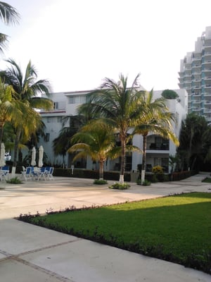 Beachscape Kin Ha Villas & Suites by null