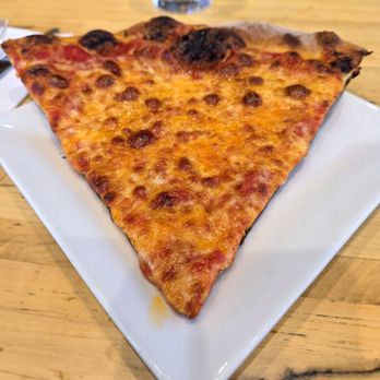Pizza lyfe - Chhes slice - Pizza Near Me - Westport, Connecticut