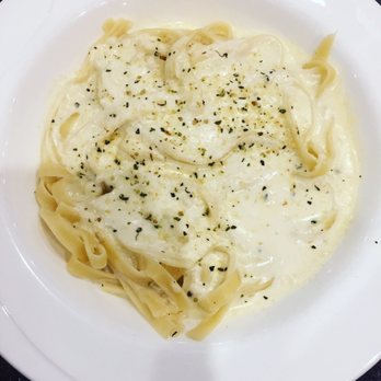 Mansetti's Pizza & Pasta - Fettuccine Alfredo - Pizza Near Me - Saint Paul, Minnesota Mansetti's Pizza & Pasta - Fettuccine Alfredo - Pizza Near Me - Saint Paul, Minnesota