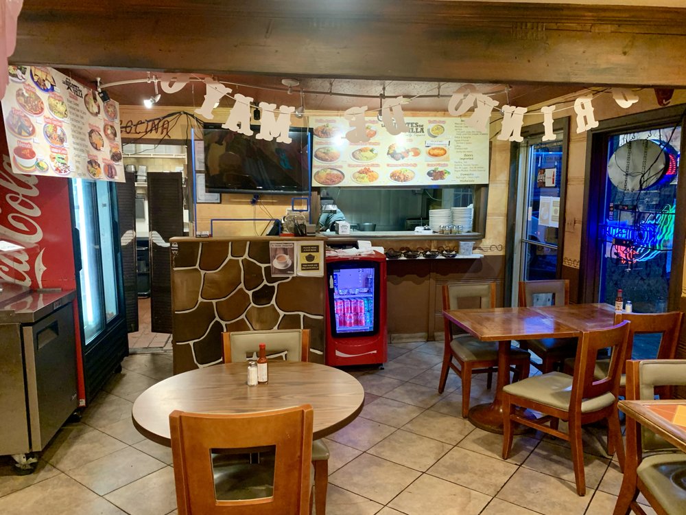 Los Bigotes De Villa