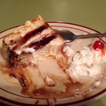 Los Compadres Mexican Restaurant - Tres Leches very good! - Mexican Near Me - Huffman, Texas