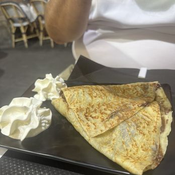 Happy Caffé - Nutella Crepe w/ Banana - Creperies Near Me - Paris, 75 Happy Caffé - Nutella Crepe w/ Banana - Creperies Near Me - Paris, 75