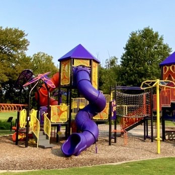 Bethany Ridge Park - Bethany Ridge Park in Allen, TX -- playground structure - Playgrounds Near Me - Allen, Texas