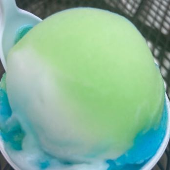 Chloe'S Corner - Tie dye Italian ice - Ice Cream & Frozen Yogurt Near Me - Philadelphia, Pennsylvania
