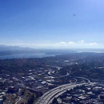 Columbia Tower Club - Board room meeting - Social Clubs Near Me - Seattle, Washington