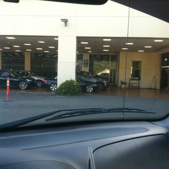 Bob Smith MINI - Entrance to parts department - Car Dealers Near Me - Calabasas, California Bob Smith MINI - Entrance to parts department - Car Dealers Near Me - Calabasas, California