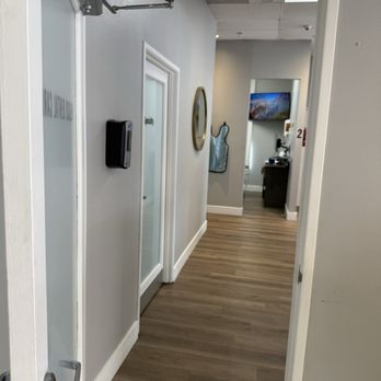 Beach Dental Care - Interior view - Cosmetic Dentists Near Me - Anaheim, California