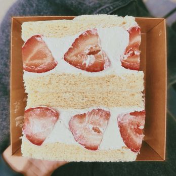 Taz Matcha - Strawberry Sando - Cafes Near Me - Seattle, Washington Taz Matcha - Strawberry Sando - Cafes Near Me - Seattle, Washington