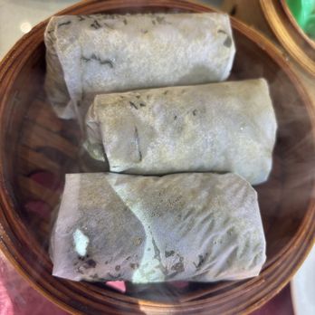 Golden Unicorn - Lotus leaf wrapped sticky rice - Dim Sum Near Me - New York, New York