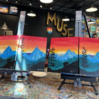 Muse Paintbar - Sunset at Smoky Mountains! - Paint & Sip Near Me - Ashburn, Virginia